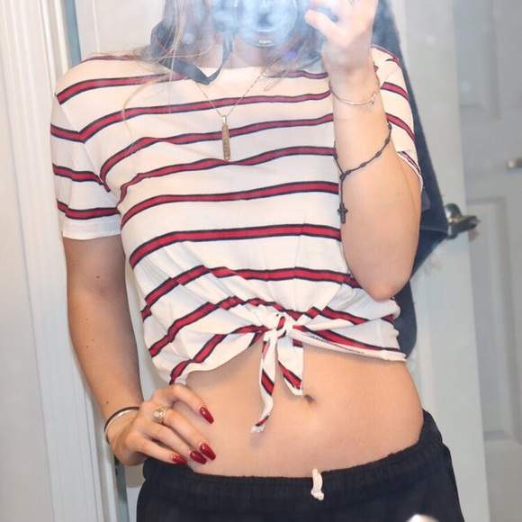 H&M Striped Tie-Front Crop Top Tee - Picture 2 of 3